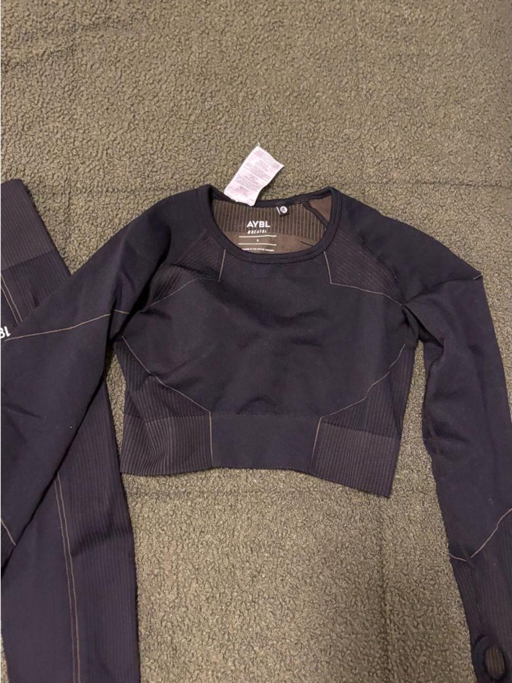 AYBL Black Seamless Cropped Long Sleeve and Leggings Set